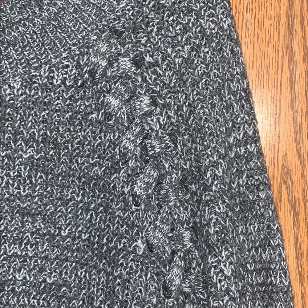 Sweater - Picture 2 of 4